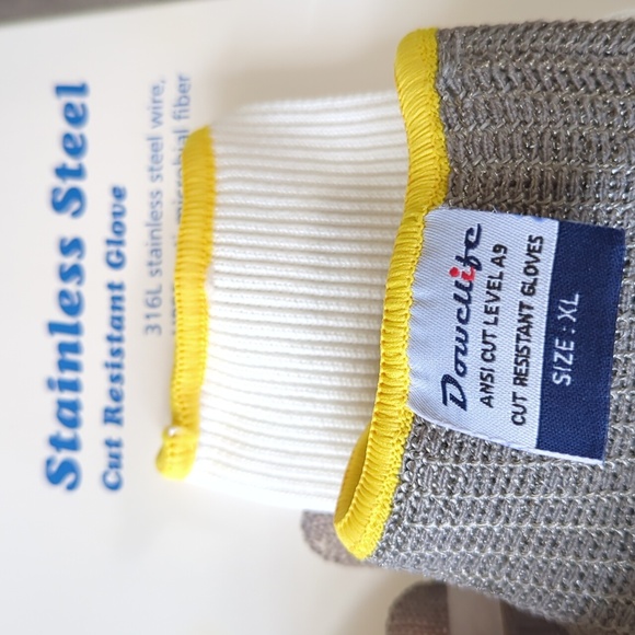 Dowellife Cut Resistant Chefs Gloves 316L Stainless Steel Wire Size XL - Picture 3 of 5